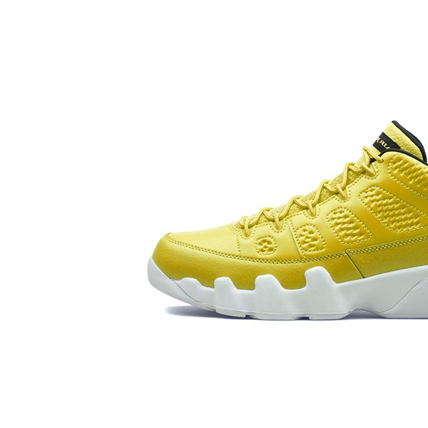 Yellow Shoes - Image 3